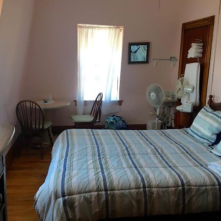 Narragansett Inn New Shoreham Bagian luar foto