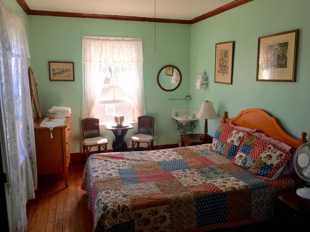 Narragansett Inn New Shoreham Bagian luar foto